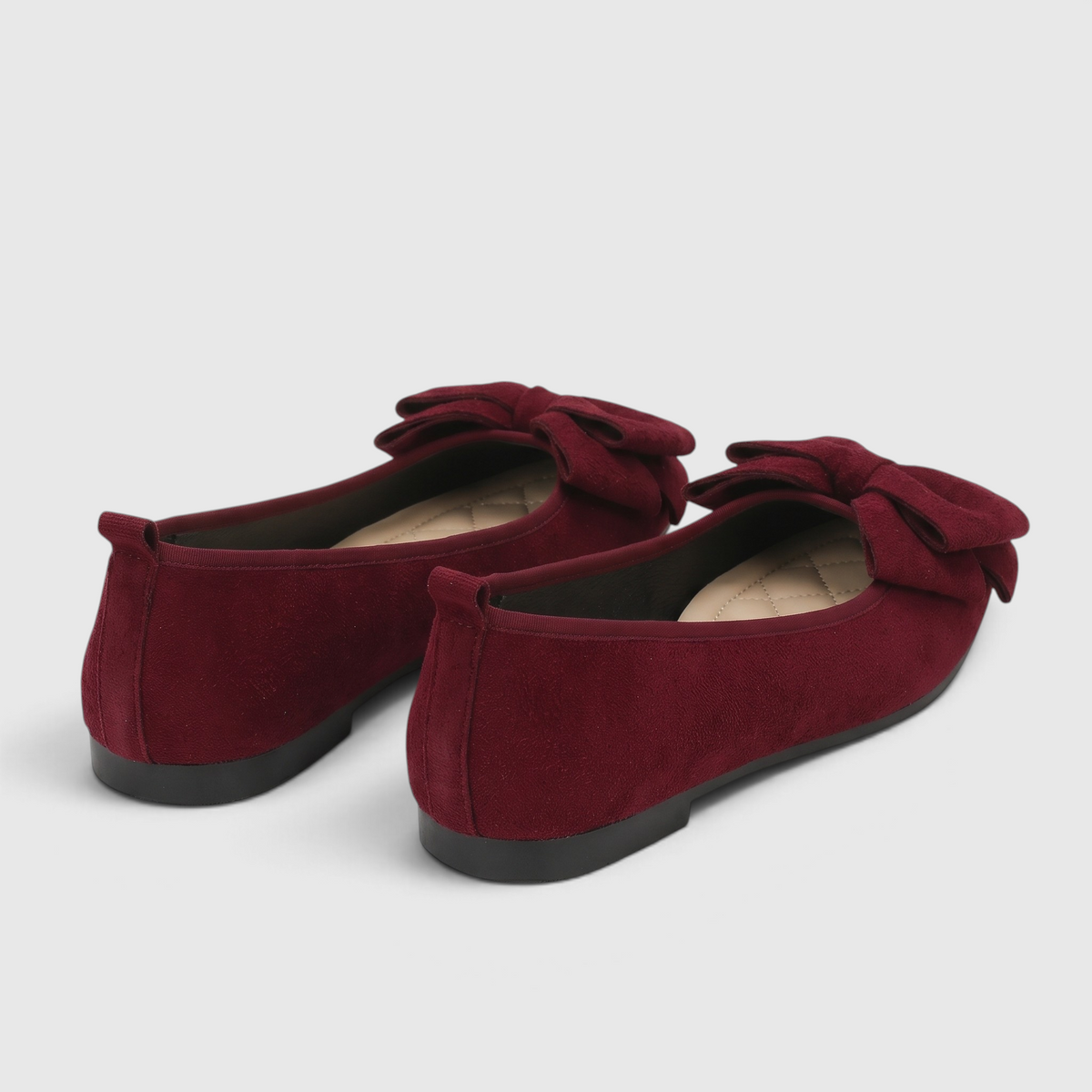 Ballerines Plates à Bout Carré & Grand Nœud Papillon en Suédine – Élégance, Douceur & Marche Femme