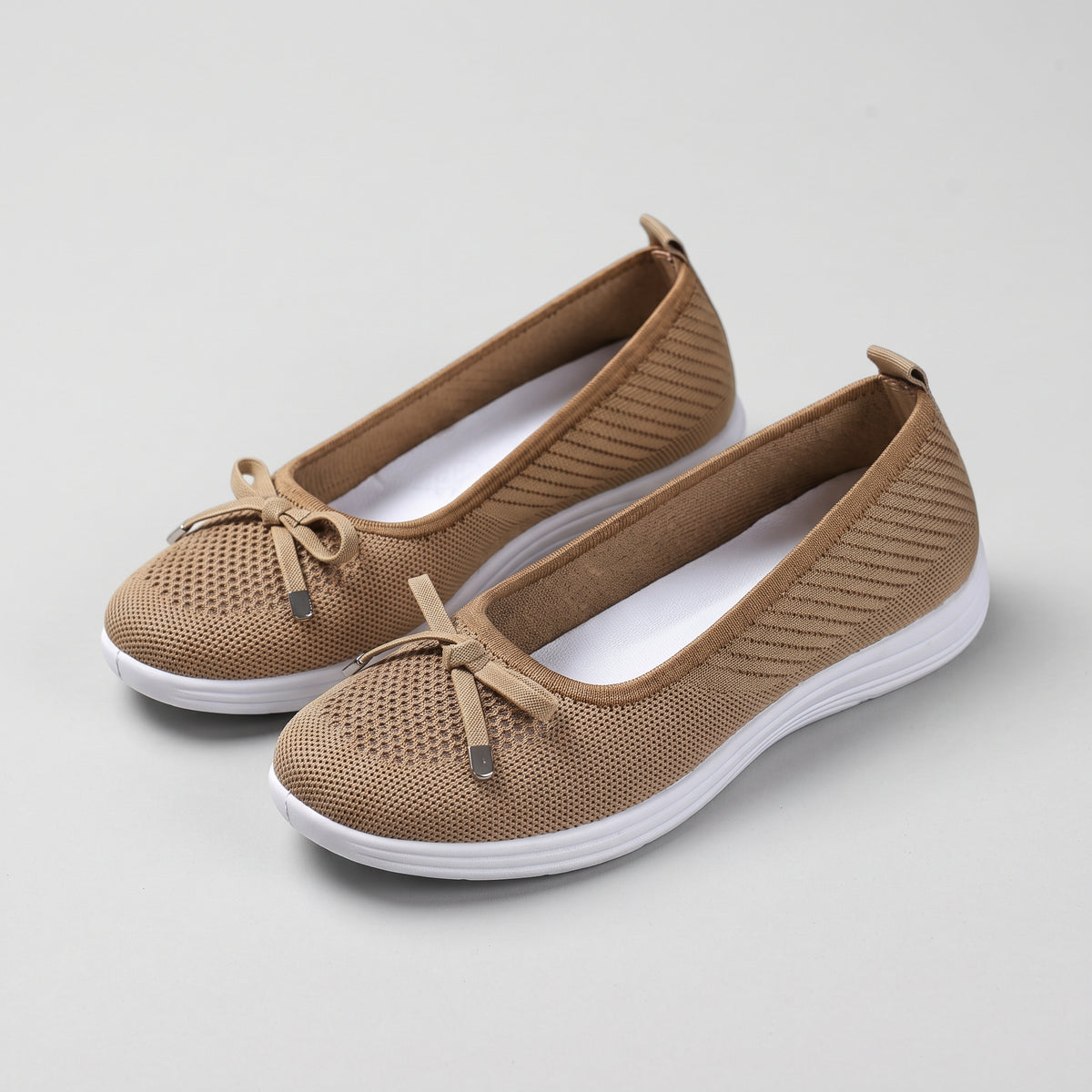 Ballerines sneakers slip-on en maille tricotée pour femme avec nœud élégant – Chaussures de marche ultra confortables, légères et respirantes
