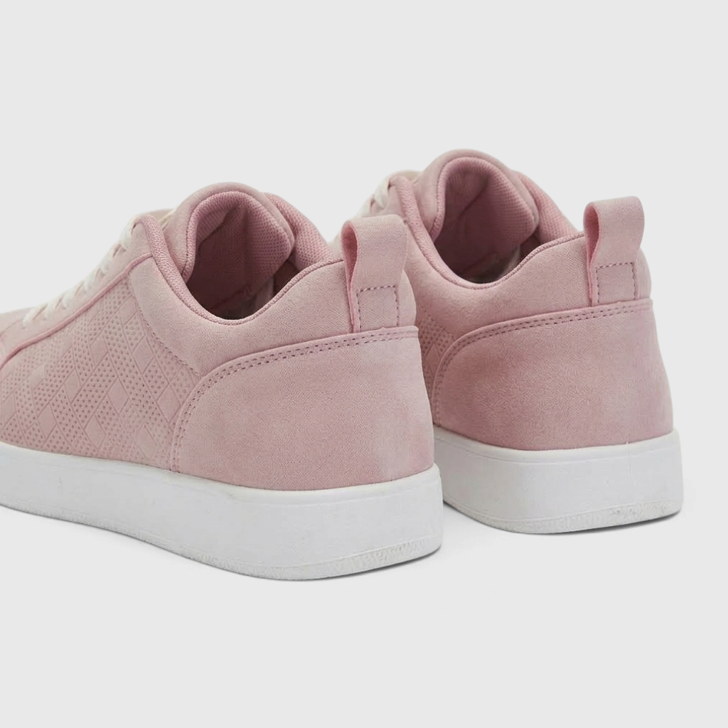 Baskets Basses à Lacets Confort Pied Large en Suède Microfibre – Marche & Quotidien Femme