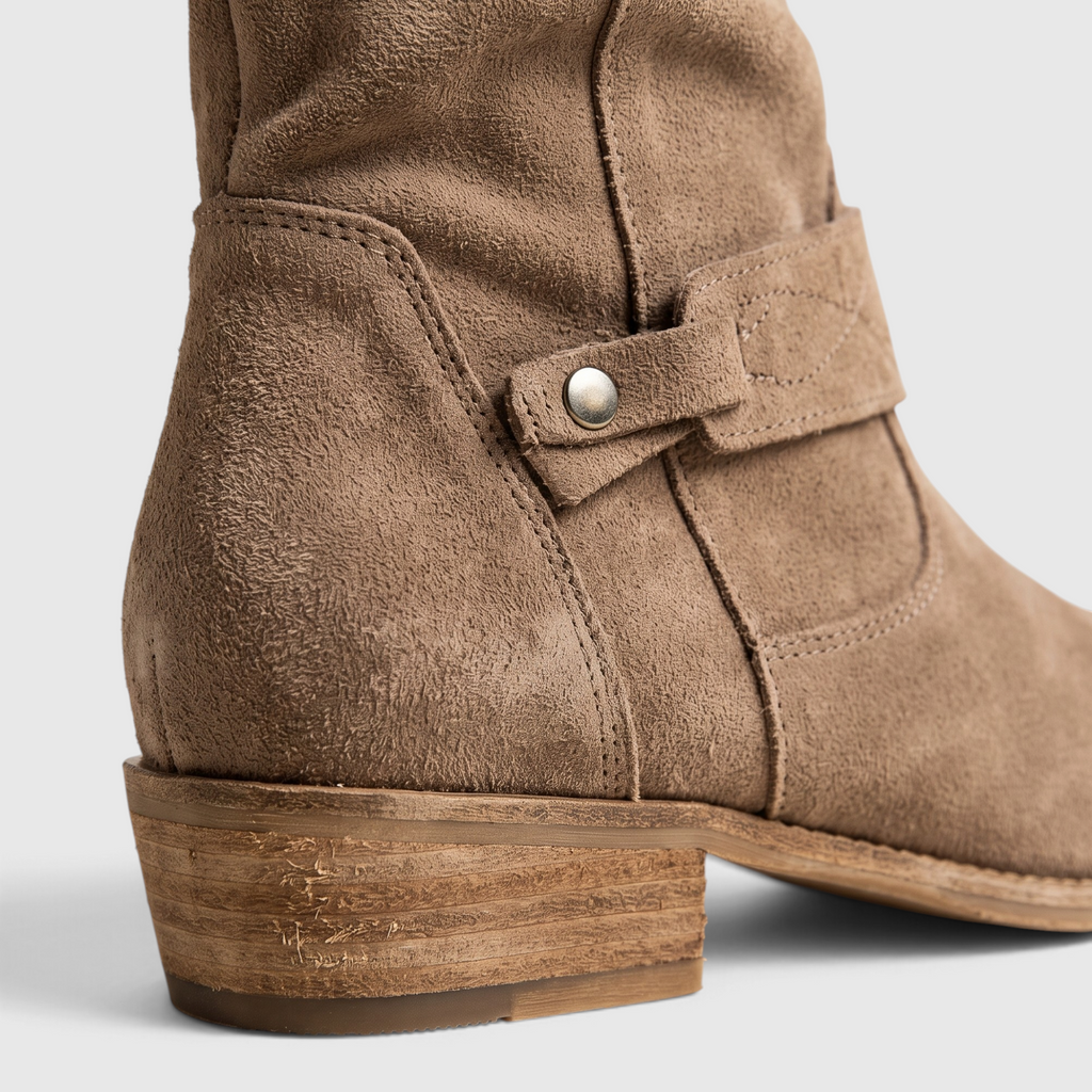 Bottes Hautes Plissées en Suédine pour Femme — Grand Confort, Style Bohème & Talon Bloc