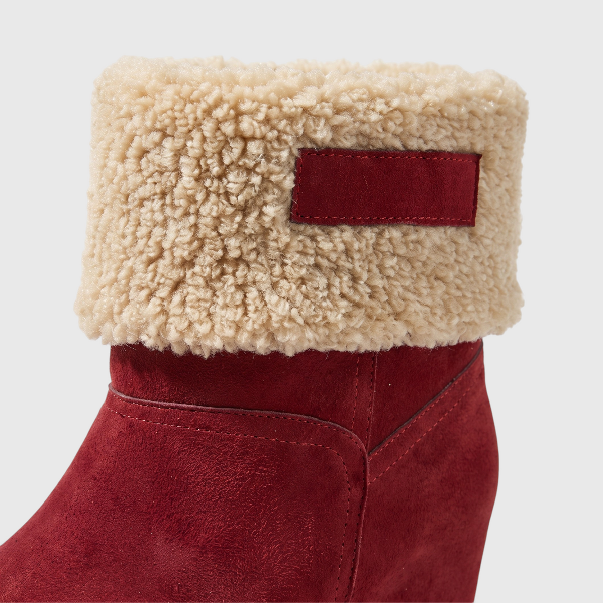 Bottines d'Hiver en Suédine à Revers Fourrure Sherpa & Talon Compensé – Chaleur & Confort Femme