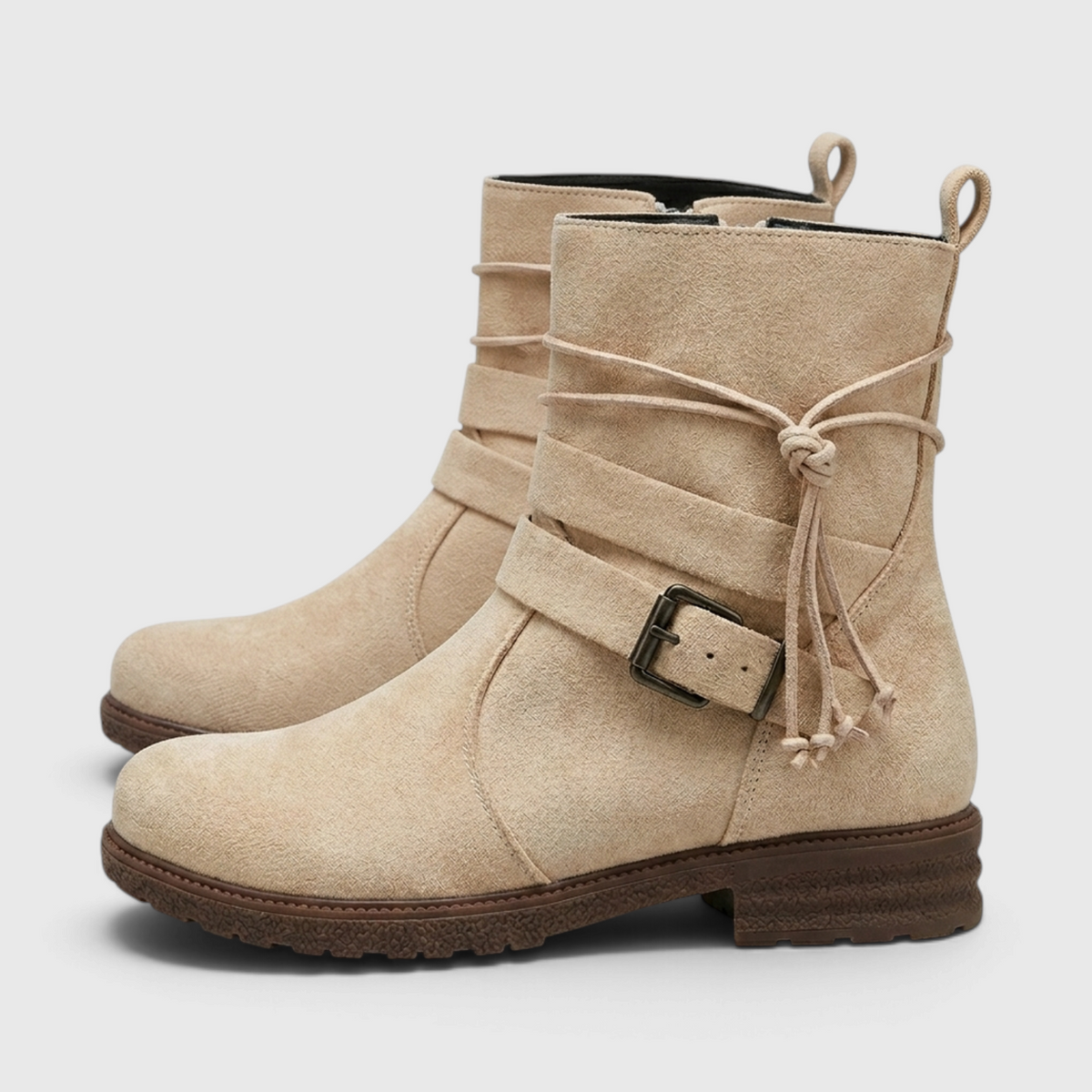 Bottines en Suédine à Boucle Ceinturon et Liens Noués pour Femme – Style Bohème Chic & Confort Quotidien