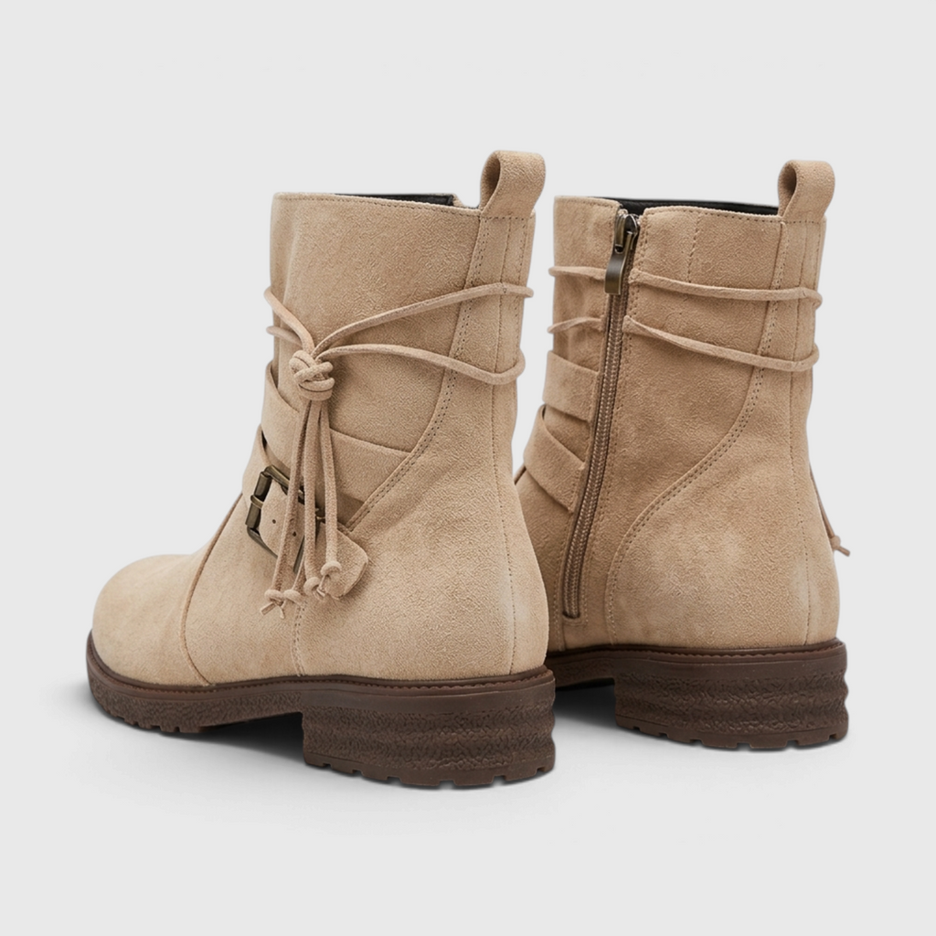 Bottines en Suédine à Boucle Ceinturon et Liens Noués pour Femme – Style Bohème Chic & Confort Quotidien
