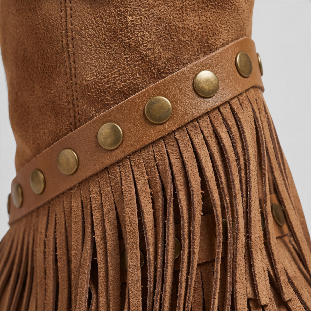Bottines western rétro à franges pour femme – Santiags en suédine à bout pointu et talon bloc épais, style cowboy chic confortable