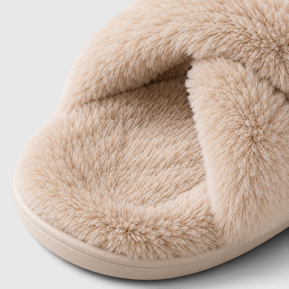 Chaussons Fourrés Croisés Femme – Mules Douces et Légères à Bout Ouvert, Semelle Antidérapante