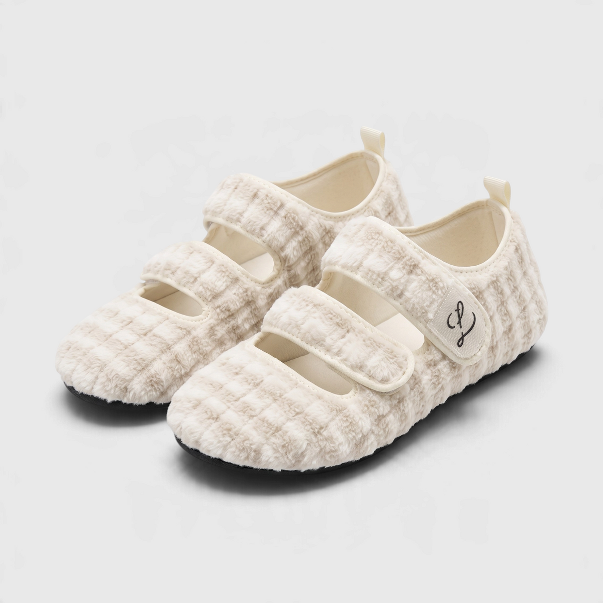 Chaussons Larges Toutes Saisons à Double Bride & Semelle Souple Antidérapante – Confort Pieds Sensibles