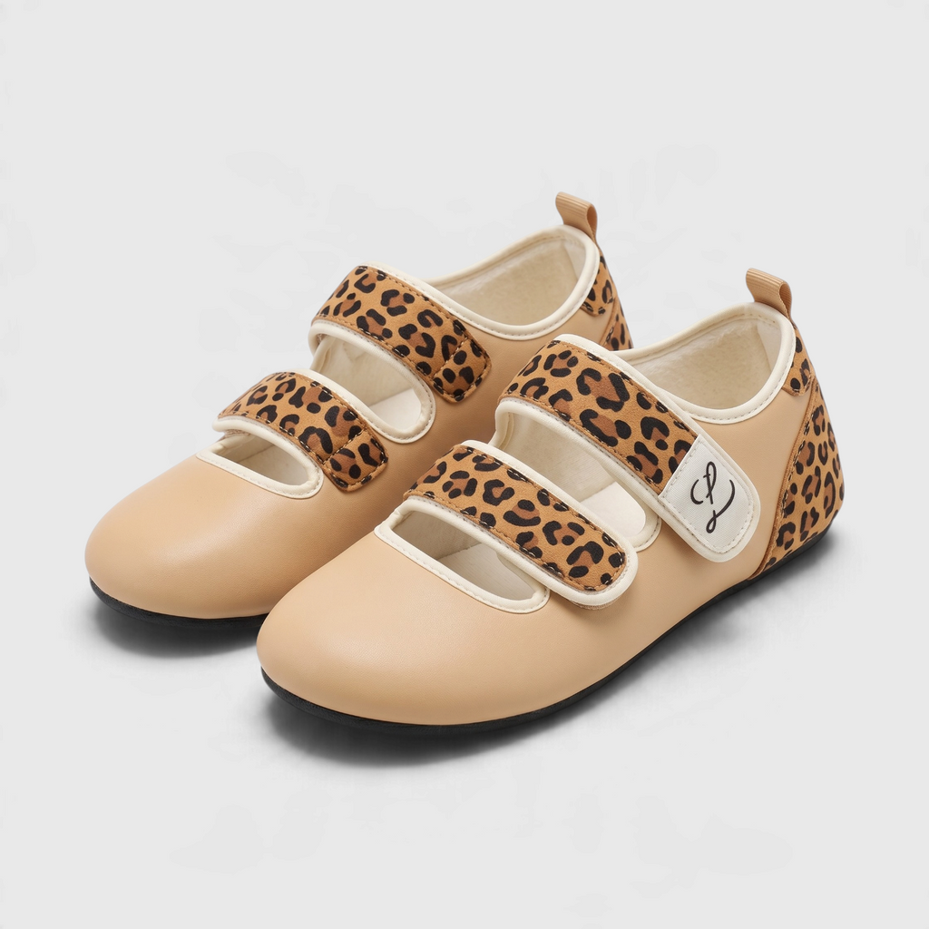 Chaussons Larges Toutes Saisons à Double Bride & Semelle Souple Antidérapante – Confort Pieds Sensibles