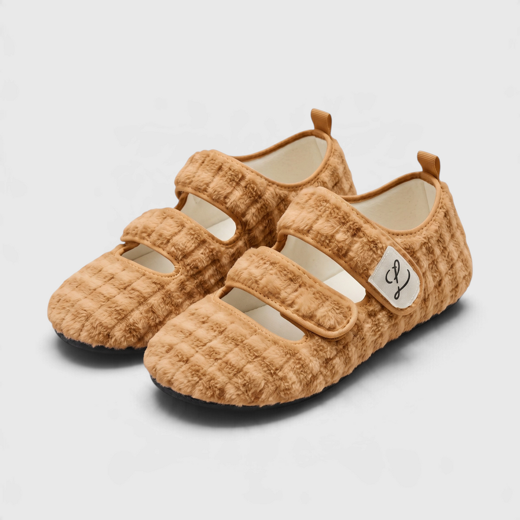 Chaussons Larges Toutes Saisons à Double Bride & Semelle Souple Antidérapante – Confort Pieds Sensibles