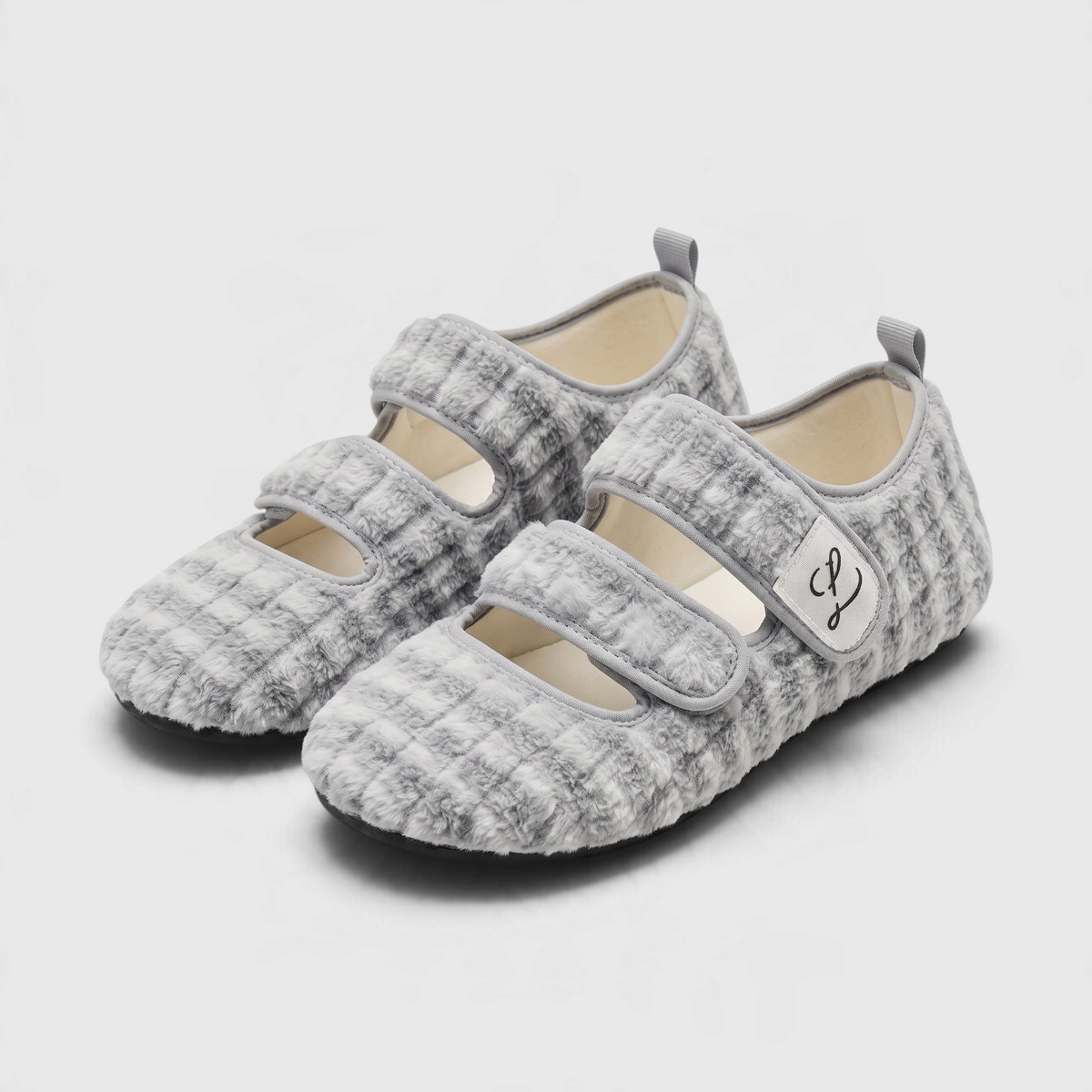Chaussons Larges Toutes Saisons à Double Bride & Semelle Souple Antidérapante – Confort Pieds Sensibles