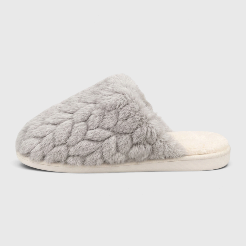 Chaussons Mules en Fausse Fourrure Pelucheuse Tressée – Douceur, Chaleur & Confort Maison Femme