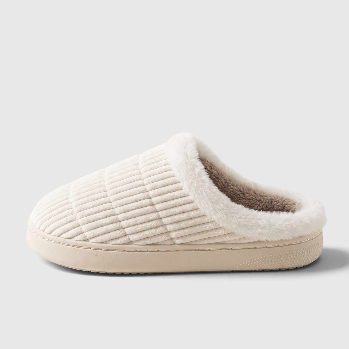 Chaussons Mules en Velours Côtelé Matelassé & Col Fourré – Chaleur, Douceur & Confort Maison Mixte