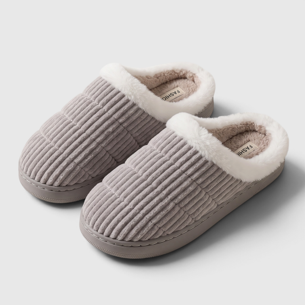Chaussons Mules en Velours Côtelé Matelassé & Col Fourré – Chaleur, Douceur & Confort Maison Mixte