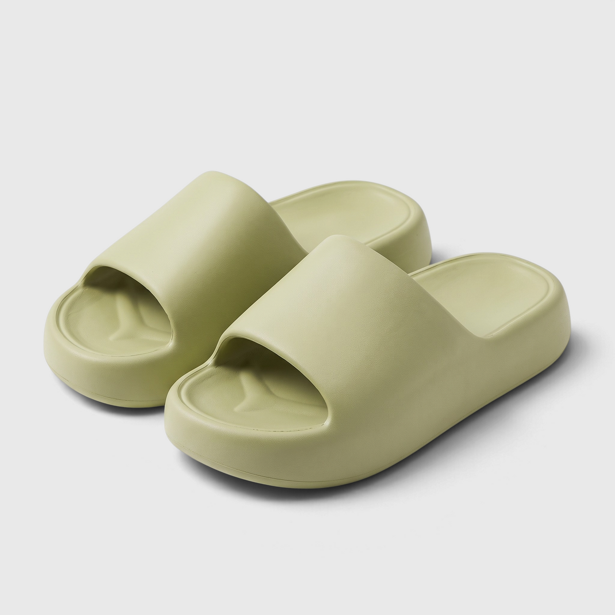 Cloud Slides – Femme en mousse EVA à semelle épaisse, ultra moelleuses, antidérapantes et silencieuses