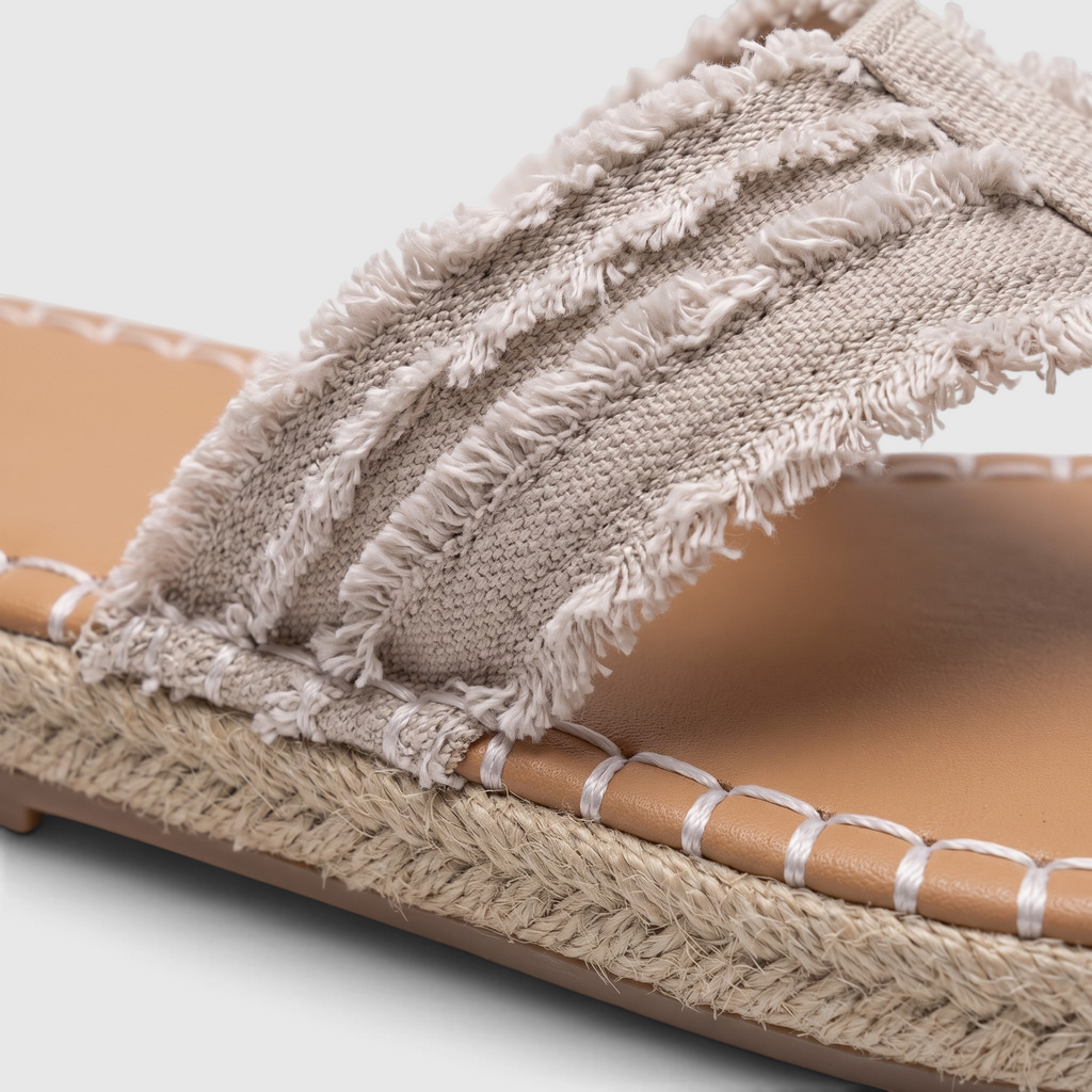 Tongs femme en jean à brides effilochées semelle espadrille – Sandales plates d'été confortables en toile et corde de jute pour plage et vacances