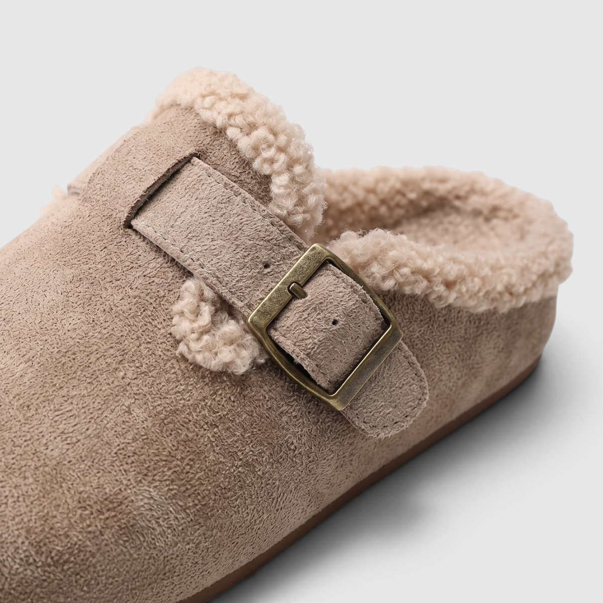 Sabots fourrés femme en suédine à boucle – Mules douces et confortables doublées sherpa
