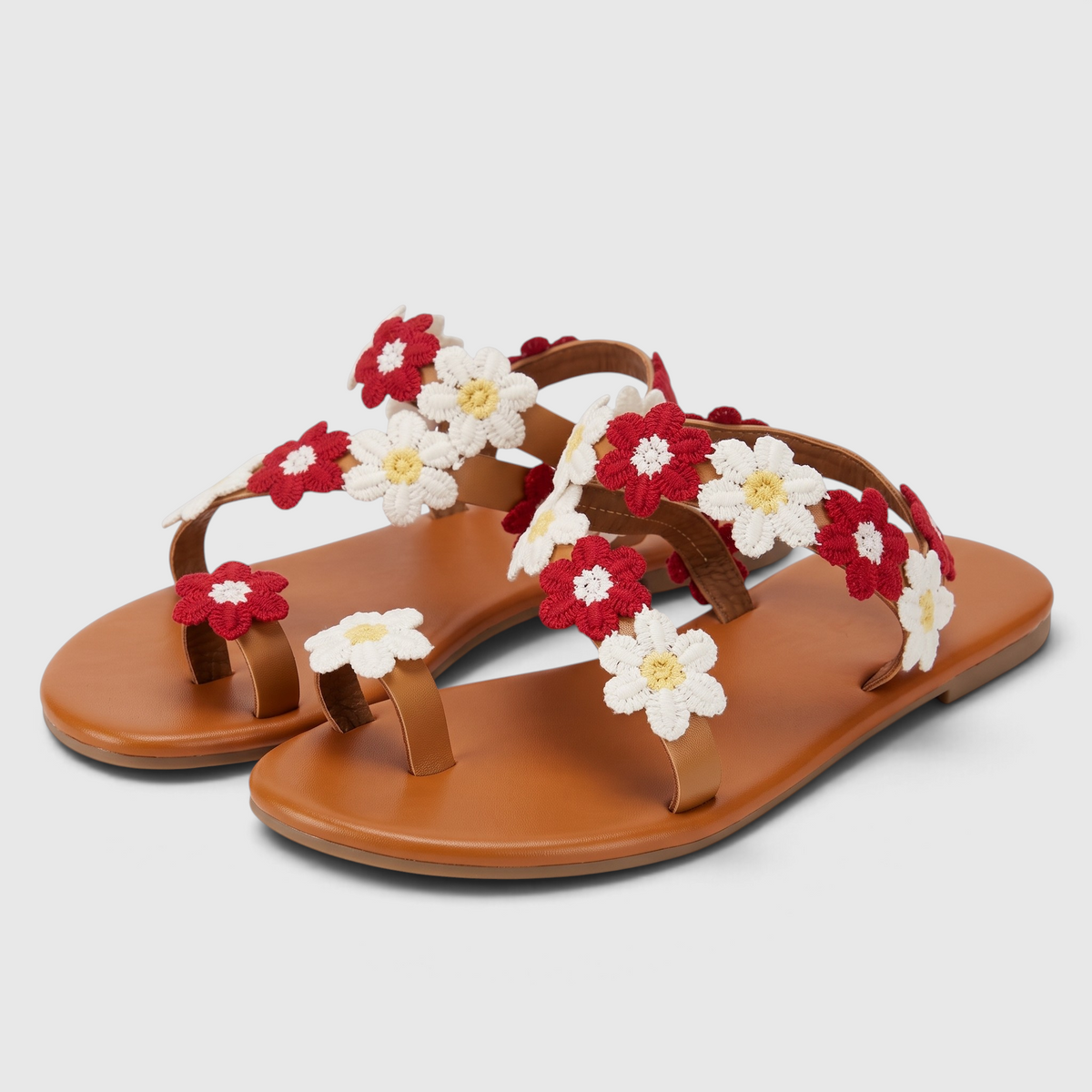 Sandales plates bohème fleuries pour mariage à la plage – Nu-pieds chics à marguerites brodées, confortables et légers pour invitée et cérémonie