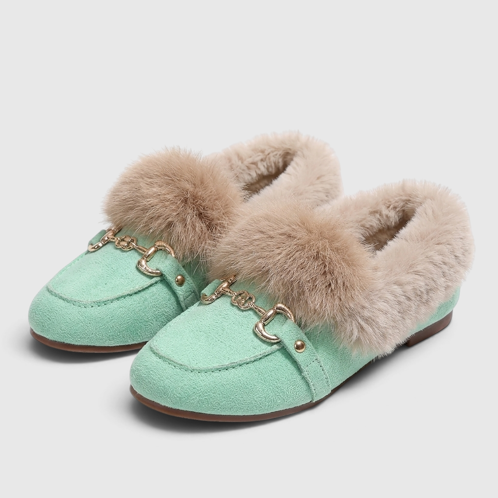 Mocassins femme à enfiler avec boucle dorée et fausse fourrure – Chaussons doux, légers et confortables
