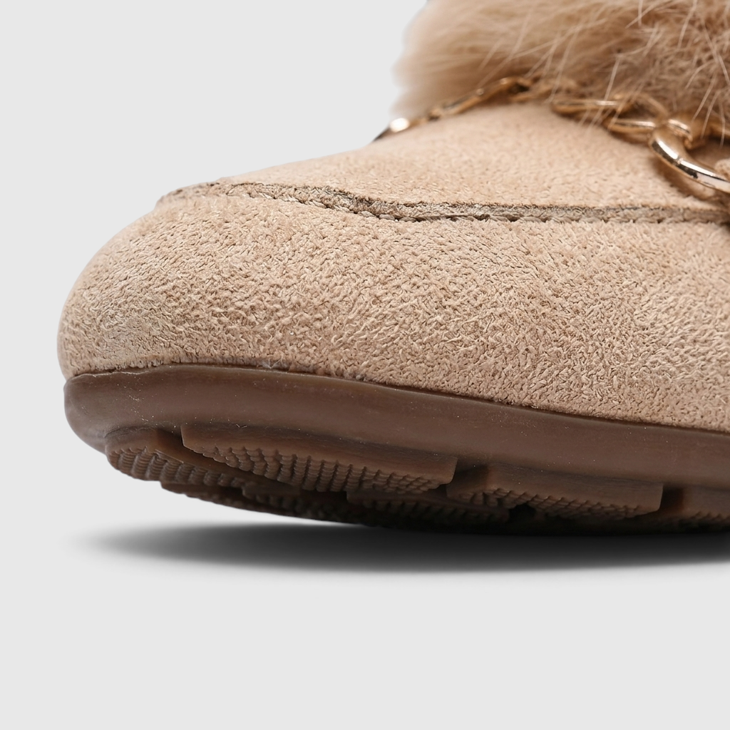 Mocassins femme à enfiler avec boucle dorée et fausse fourrure – Chaussons doux, légers et confortables