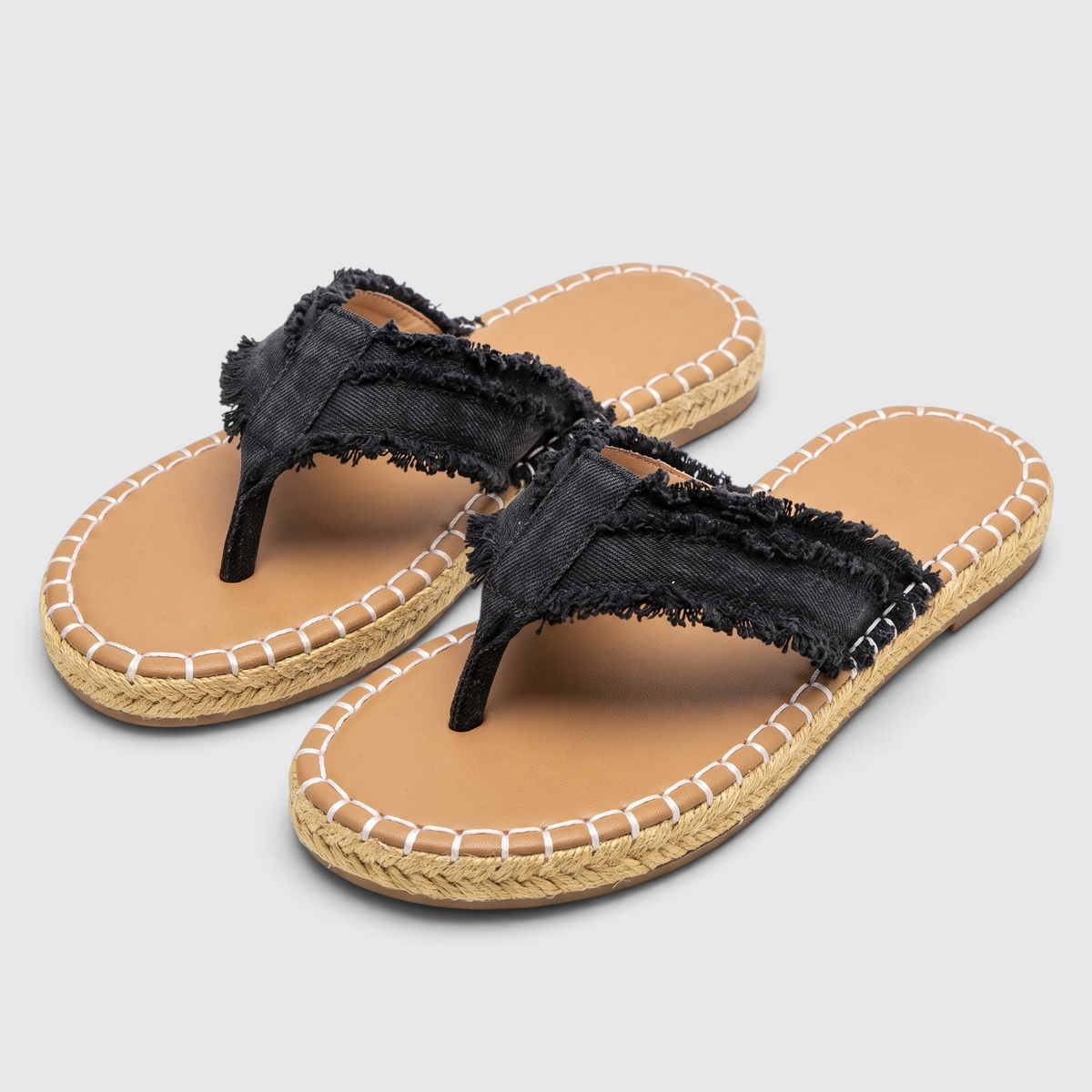 Tongs femme en jean à brides effilochées semelle espadrille – Sandales plates d'été confortables en toile et corde de jute pour plage et vacances