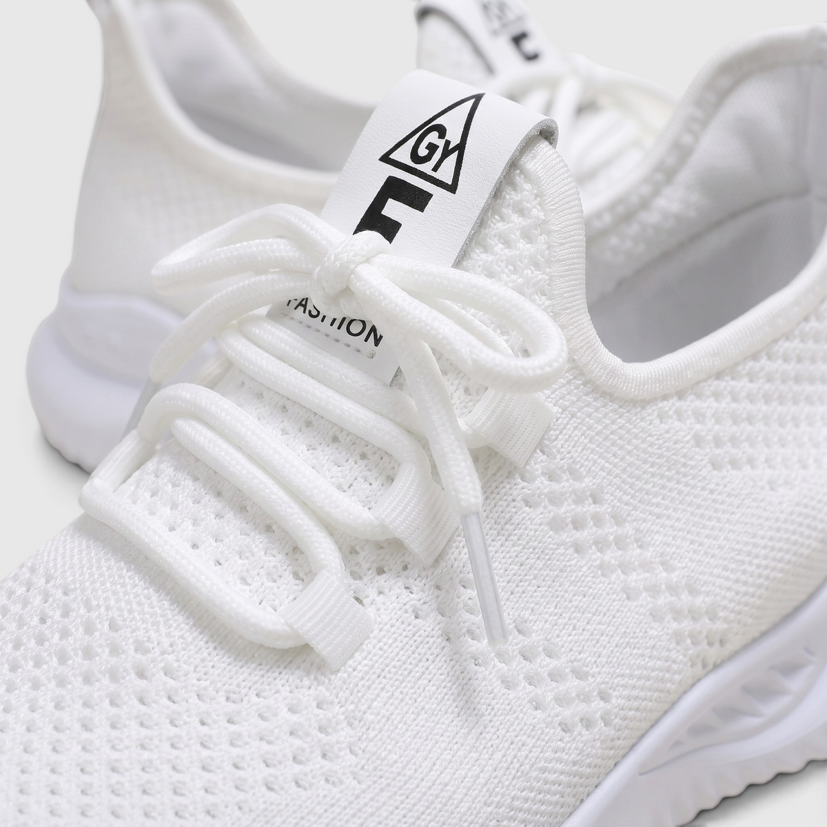 Baskets de Marche Légères en Maille Flyknit pour Femme — Amorti Aérien, Souplesse & Confort Quotidien