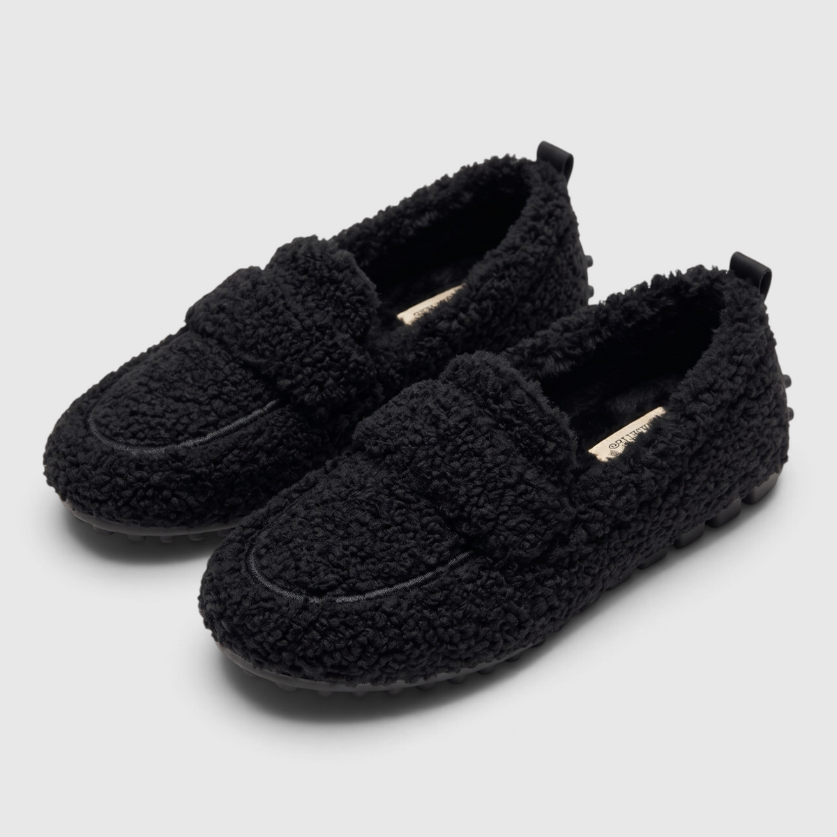 Mocassins Slip-on en Matière Bouclette Teddy pour Femme — Grand Confort, Chaleur Douillette & Semelle Souple