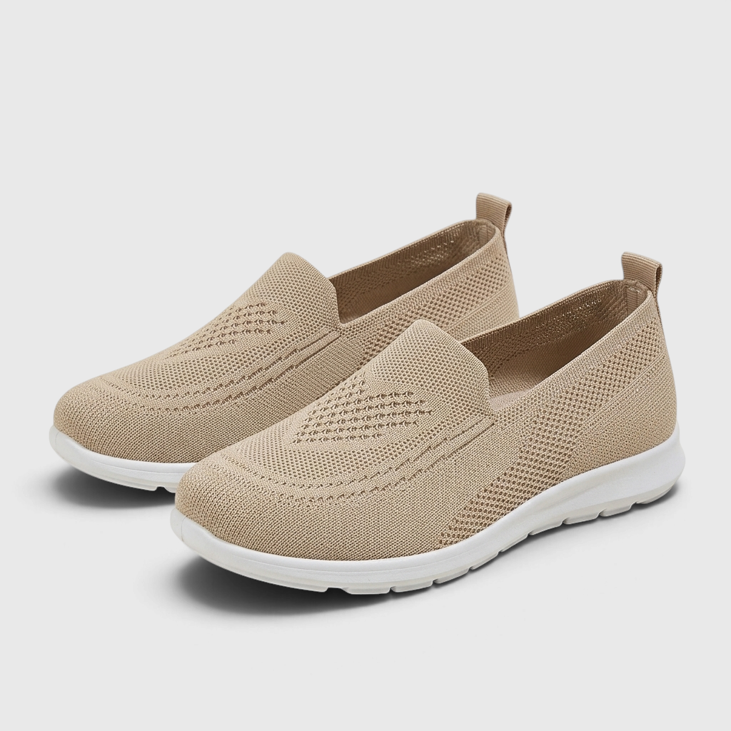 Mocassins femme plats en maille ajourée respirante – Chaussures de ville slip-on légères, souples et confortables à semelle blanche