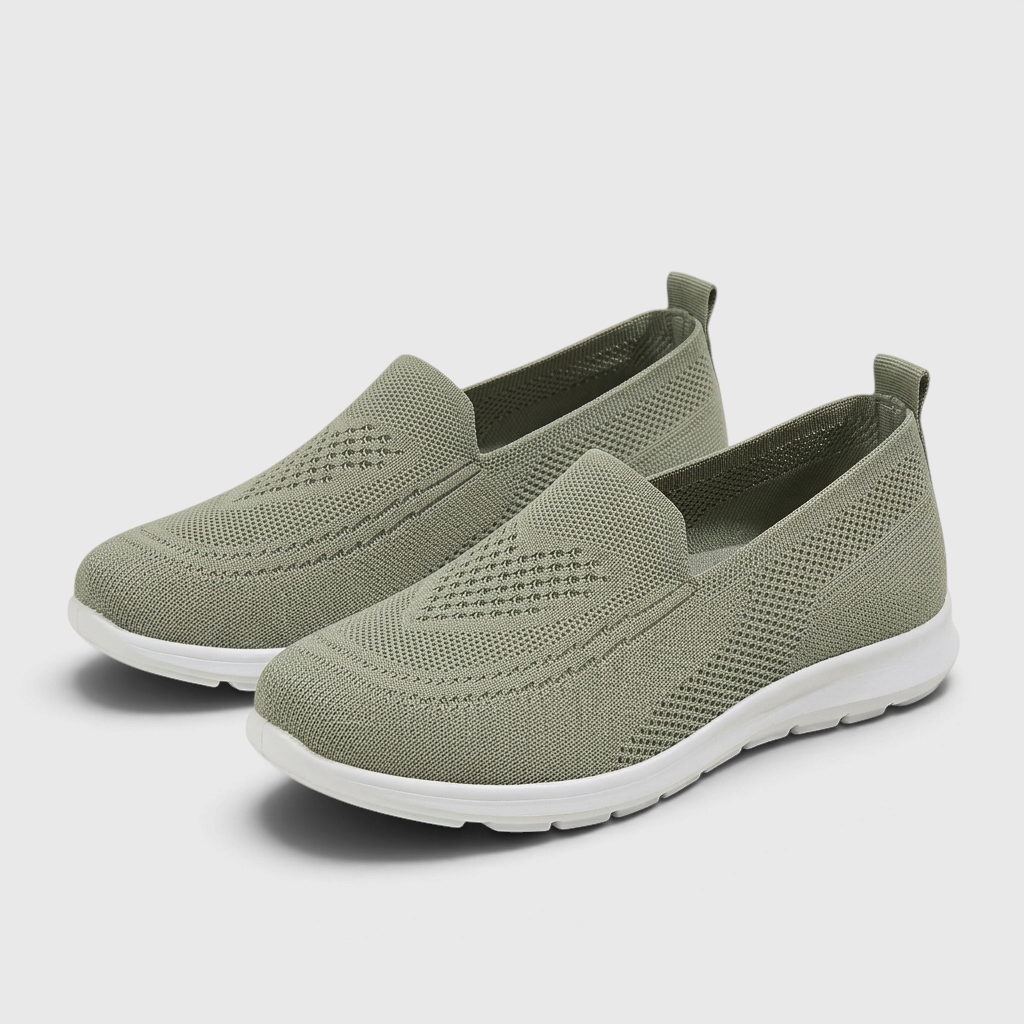 Mocassins femme plats en maille ajourée respirante – Chaussures de ville slip-on légères, souples et confortables à semelle blanche