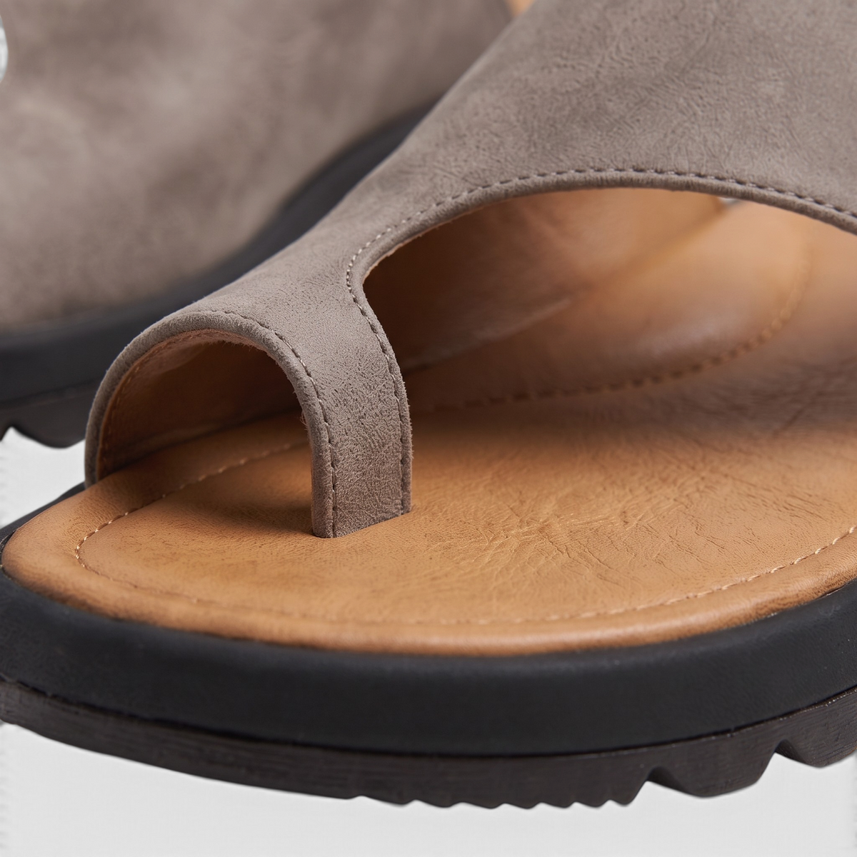 Sandales Mules Confort à Anneau d'Orteil pour Femme — Soutien Pieds Sensibles & Semelle Compensée