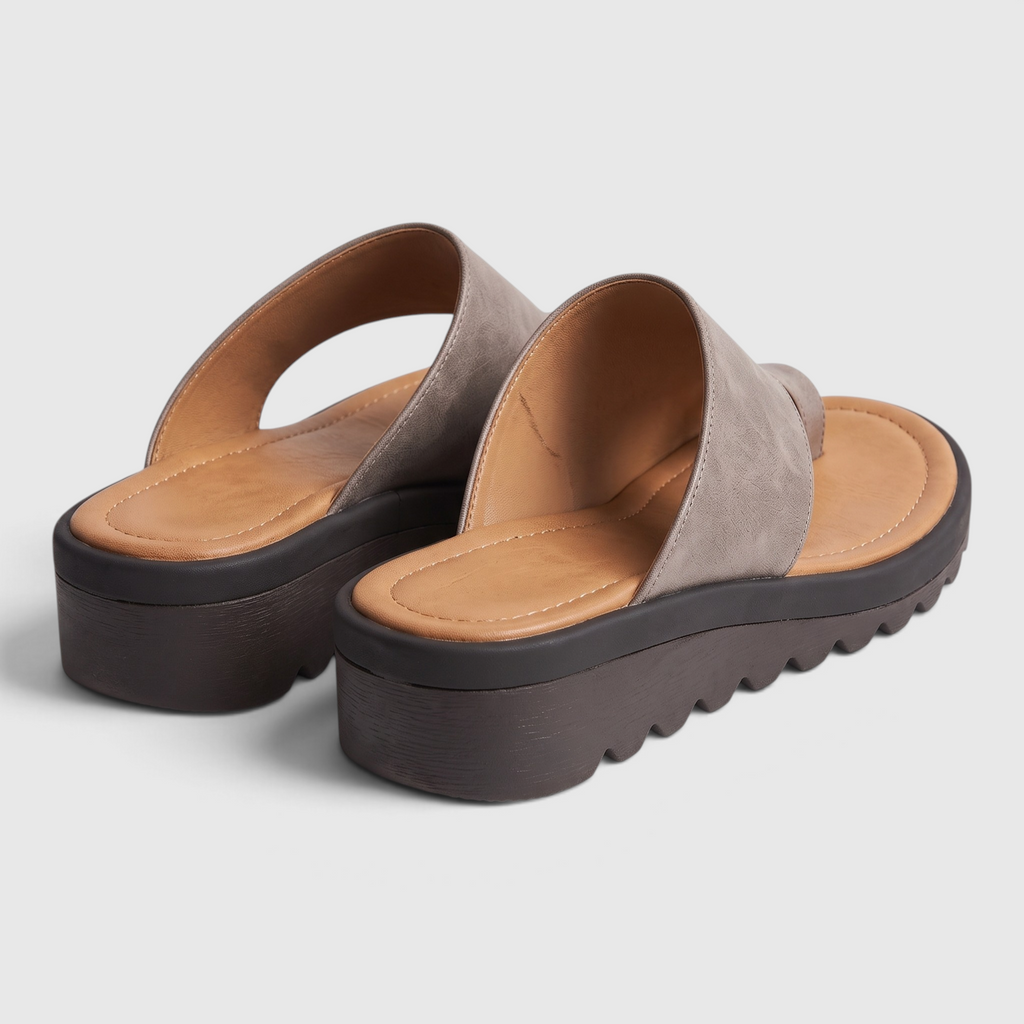 Sandales Mules Confort à Anneau d'Orteil pour Femme — Soutien Pieds Sensibles & Semelle Compensée