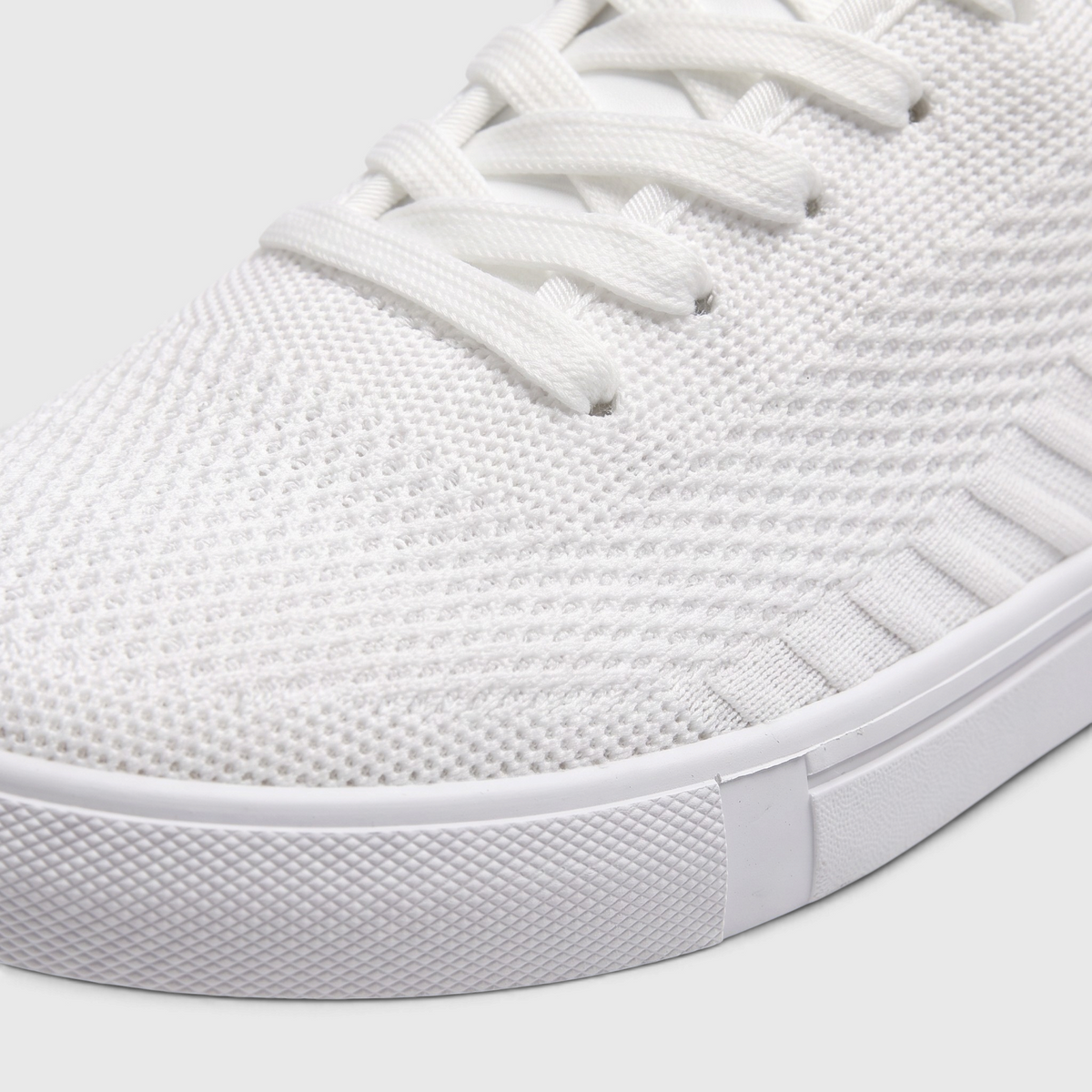 Tennis femme basses en maille respirante blanc pur – Baskets de ville légères, souples et confortables à semelle plate